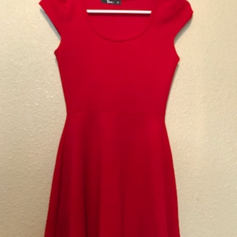 Cloths - Picture 6 of 12